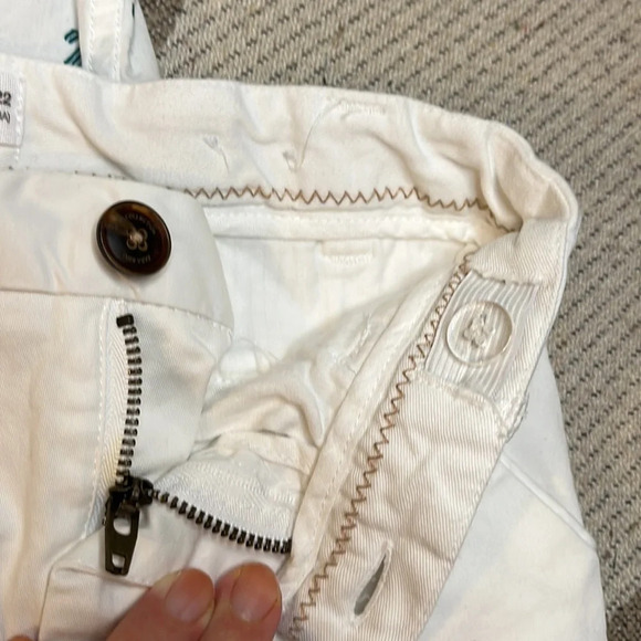 (Bundle) Zara shorts, Gymboree short sleeve, peek shorts, Boys size 7, 3 pieces - Picture 8 of 14